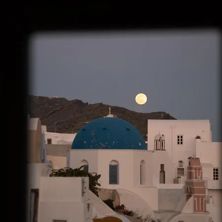Hotel Gala Suites 4*