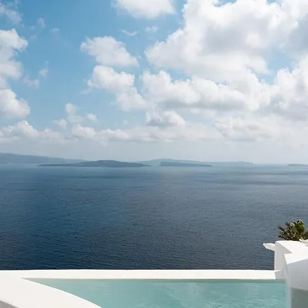 Gala Suites 4*